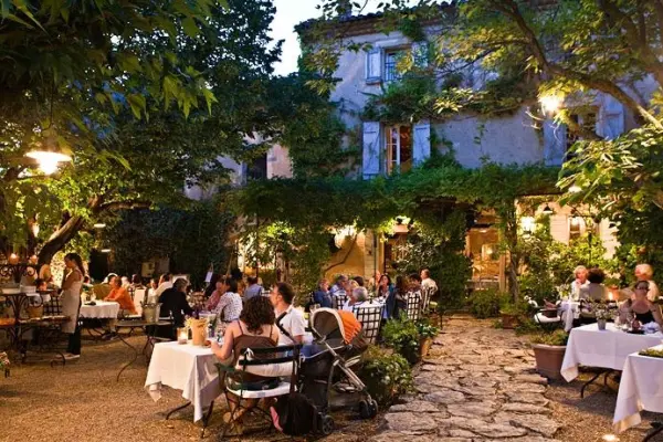 Nice Cannes Driver: Dinner in a restaurant in Mougins